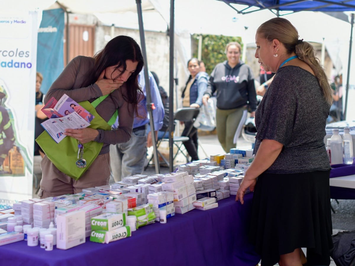 ATIZAPÁN LLEVA SERVICIOS DIRECTO A MIRAFLOURES: ¡COLONIA ATENDIDA!