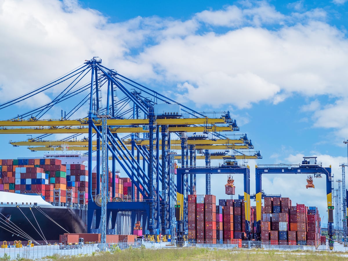 Exportaciones de México a EU con récord histórico; aumenta 13% entre enero y junio