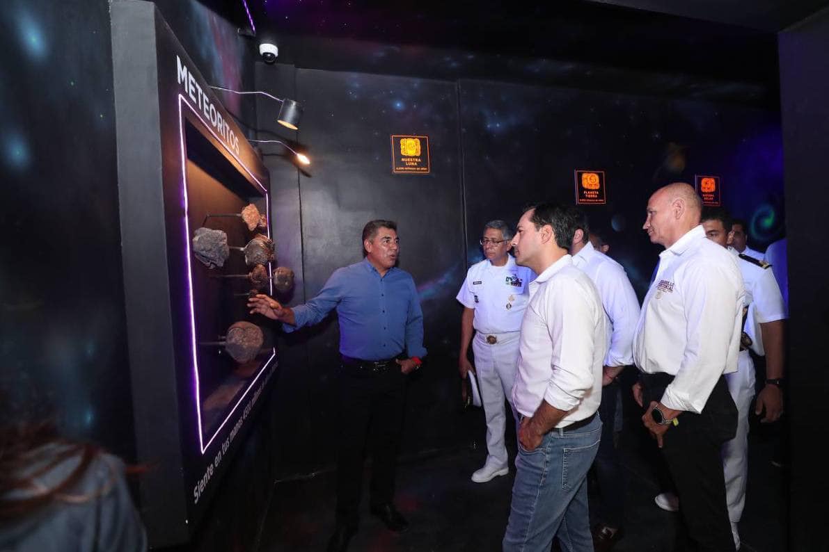 Gobernador de Yucatán inaugura el Museo del Meteorito