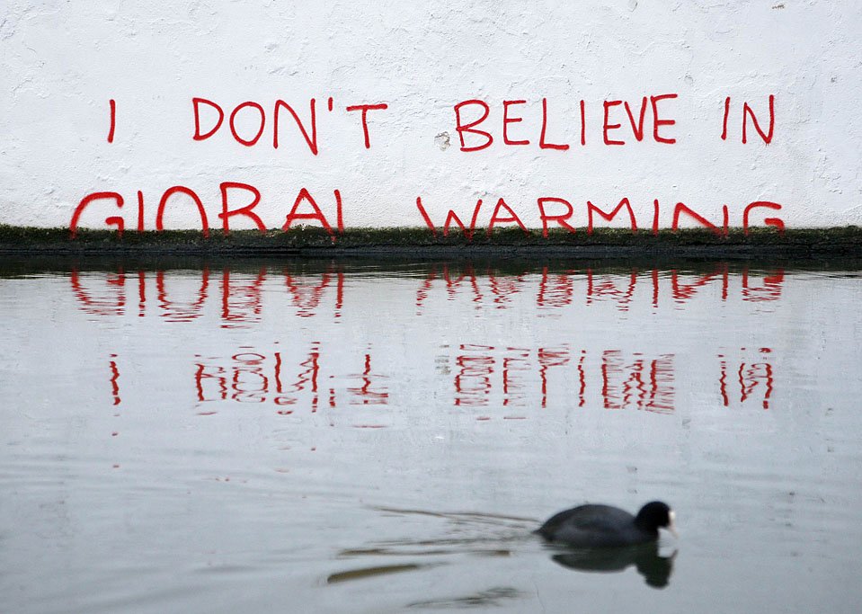 ¿Por qué DeSantis declara la guerra a los que luchan contra el cambio climático?: Anatomía de un negacionista